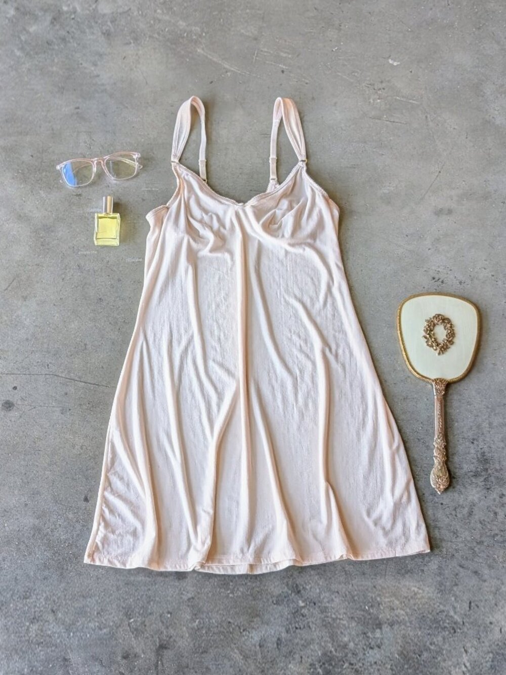 Vintage Olga Ivory Underwire Bra Nylon Chemise Slip size 34B